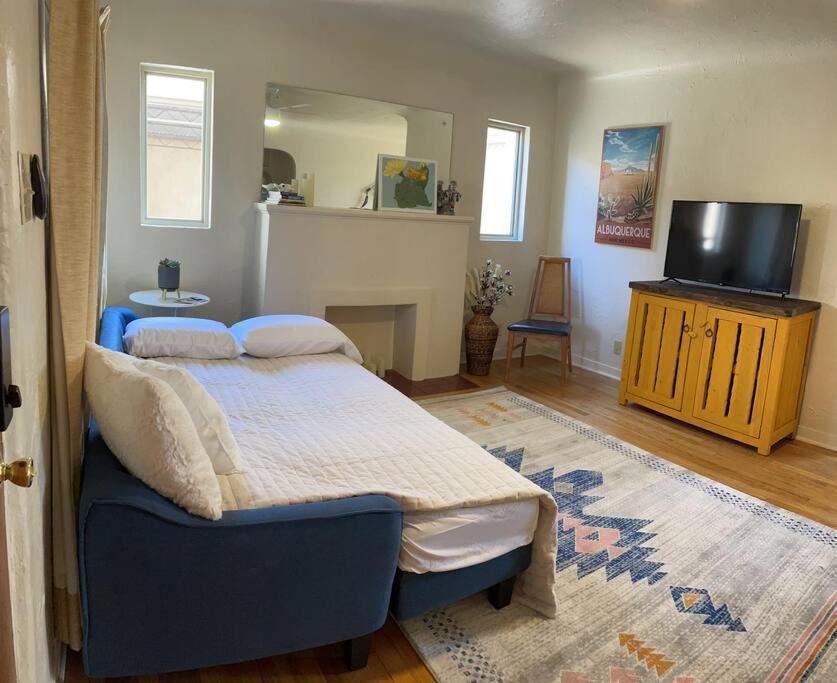 Vintage Charm Vacation Home With Modern Comforts Near Old Town Αλμπουκέρκι Εξωτερικό φωτογραφία